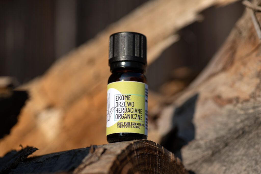 Organiczny olejek eteryczny z drzewa herbacianego Ekome